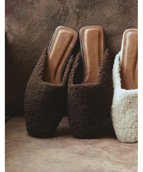 Re:EDIT（リエディ）の「プードルフェイクファーフラットシューズ（その他シューズ・レディース・ブラック/ブラウン/アイボリー・LARGE/XX-LARGE/MEDIUM/X-LARGE/SMALL）」の9枚目の写真