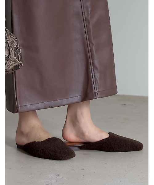 Re:EDIT（リエディ）の「プードルフェイクファーフラットシューズ（その他シューズ・レディース・ブラック/ブラウン/アイボリー・LARGE/XX-LARGE/MEDIUM/X-LARGE/SMALL）」の18枚目の写真