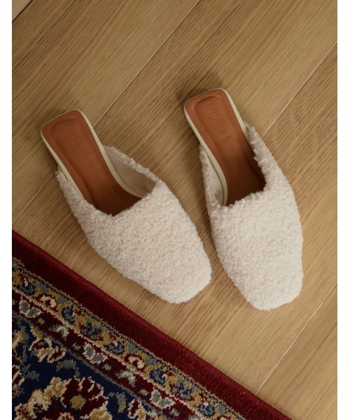 Re:EDIT（リエディ）の「プードルフェイクファーフラットシューズ（その他シューズ・レディース・ブラック/ブラウン/アイボリー・LARGE/XX-LARGE/MEDIUM/X-LARGE/SMALL）」の21枚目の写真