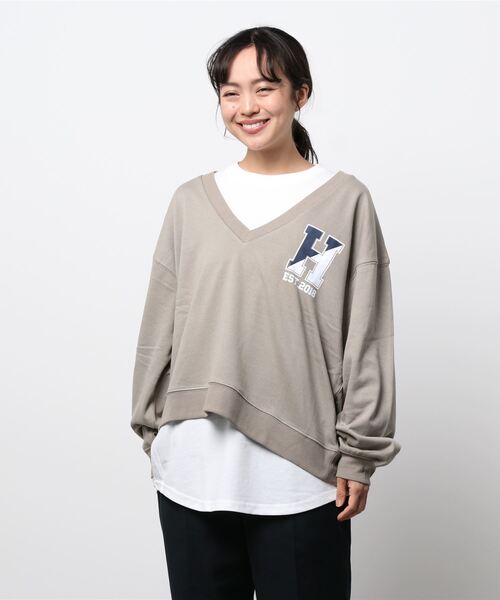 koe（コエ）の「ＳＥＴミニ裏毛Ｖネックトレーナー＆ロングＴシャツ*（Tシャツ/カットソー・レディース・ブラック/ベージュ/ボルドー/杢グレー・FREE）」の3枚目の写真