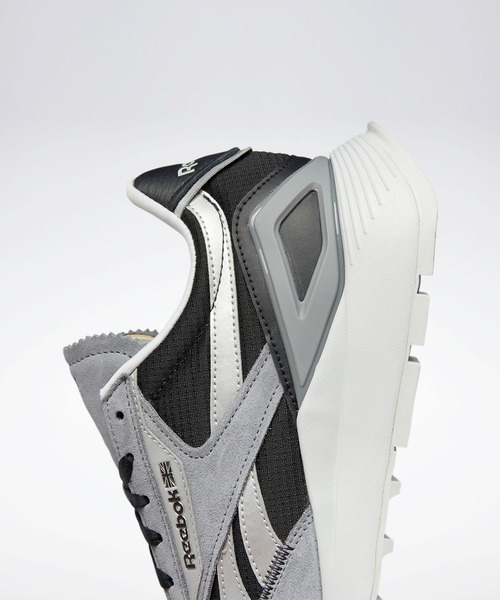 Reebok（リーボック）の「クラシック レザー レガシー AZ / Classic Leather Legacy AZ Shoes（スニーカー・メンズ・グレー/アイボリー/ブルー系その他・24.5cm/27.5cm/28.5cm/25.5cm/26.5cm/24.0cm/25.0cm/26.0cm/29.0cm/23.5cm/27.0cm/28.0cm/23.0cm）」の17枚目の写真