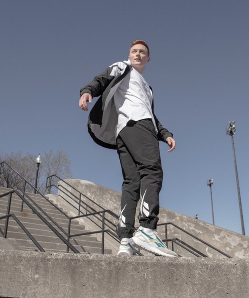 Reebok（リーボック）の「クラシック レザー レガシー AZ / Classic Leather Legacy AZ Shoes（スニーカー・メンズ・グレー/アイボリー/ブルー系その他・24.5cm/27.5cm/28.5cm/25.5cm/26.5cm/24.0cm/25.0cm/26.0cm/29.0cm/23.5cm/27.0cm/28.0cm/23.0cm）」の19枚目の写真