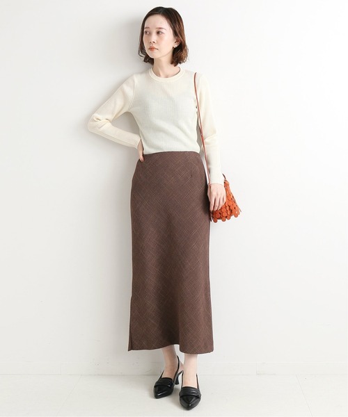 IENA（イエナ）の「3x3リブ クルーネックプルオーバー◆（ニット/セーター・レディース・ナチュラル/ブルー/グリーン/ネイビー系/ブラック系その他/グレー・FREE）」の9枚目の写真