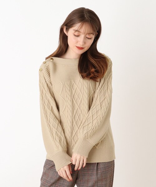 DRESKIP（ドレスキップ）の「◆毛玉になりにくいケ－ブル肩釦ニット（ニット/セーター・レディース・ブラック/ライトグリーン/ライトベージュ/ブラウン系その他2/パープル系/ピンク系・02/03/04）」の4枚目の写真