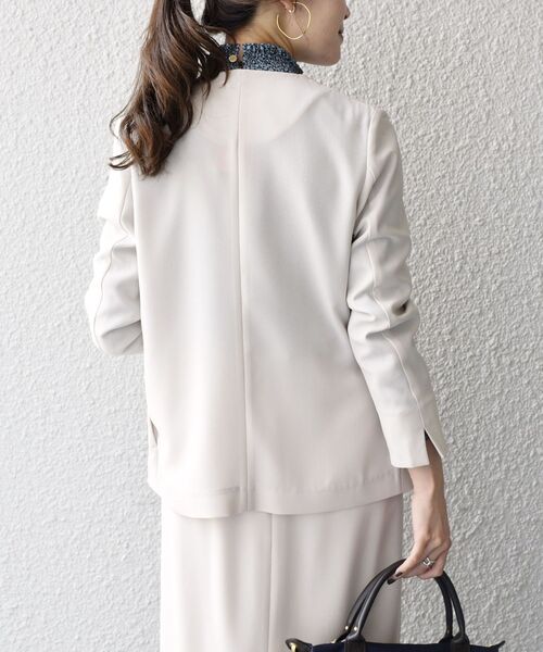 SHIPS（シップス）の「ウールライクジャケット◆（ノーカラージャケット・レディース・オフホワイト/ネイビー/キャメル・34/36/38/40）」の16枚目の写真