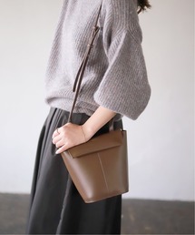 【YAHKI /ヤーキ】フラップショルダーバッグ◆