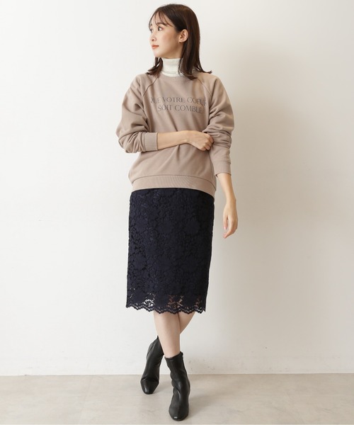 NATURAL BEAUTY BASIC（ナチュラルビューティーベーシック）の「フレンチロゴ裏毛（Tシャツ/カットソー・レディース・グレー/ベージュ/ネイビー・MEDIUM）」の5枚目の写真