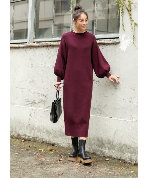 STYLE DELI（スタイルデリ）の「もちもちボリュームスリーブワンピース（ワンピース・レディース・ブラック/モスグリーン/ワインレッド・01/02）」の17枚目の写真