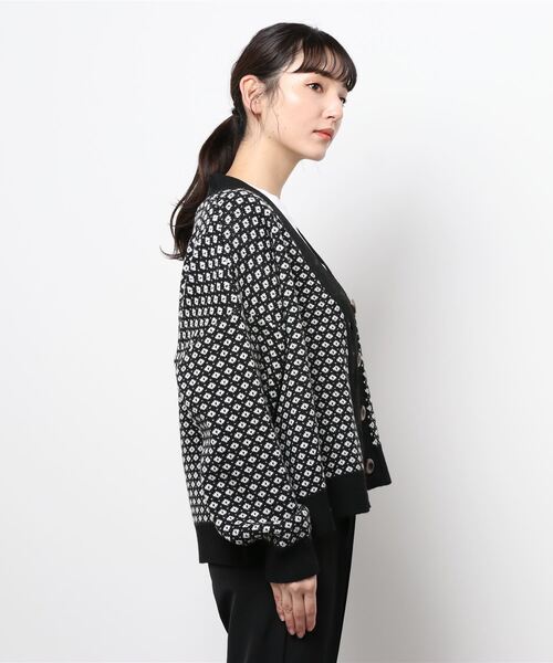 LiSeek(リシーク)の「【LiSeeK】ダイヤ柄ジャガードニットカーディガン(カーディガン/ボレロ・レディース・アイボリー/ブラック・FREE)」の8枚目の写真