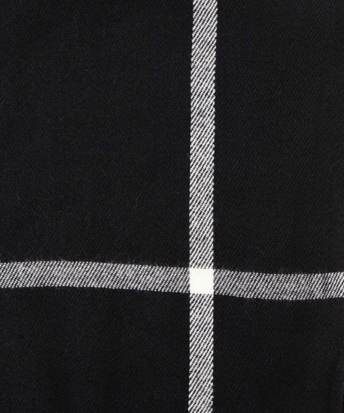 WEGO（ウィゴー）の「WEGO/ボリュームマフラー（ストール/ショール・レディース・ブラック/ベージュ/ネイビー/グレー/ブラック系その他/グレー系その他/ワイン・FREE）」の11枚目の写真