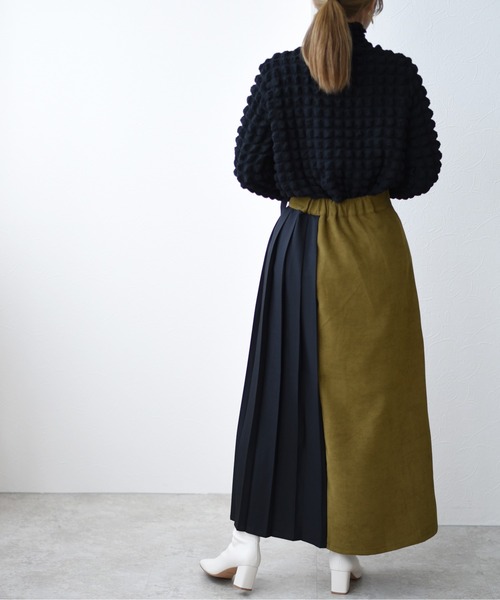 Eimee Law（エイミーロウ）の「スクエアシャーリング ハイネックTOPS（Tシャツ/カットソー・レディース・ブラック/イエロー/グリーン/アイボリー・38）」の8枚目の写真