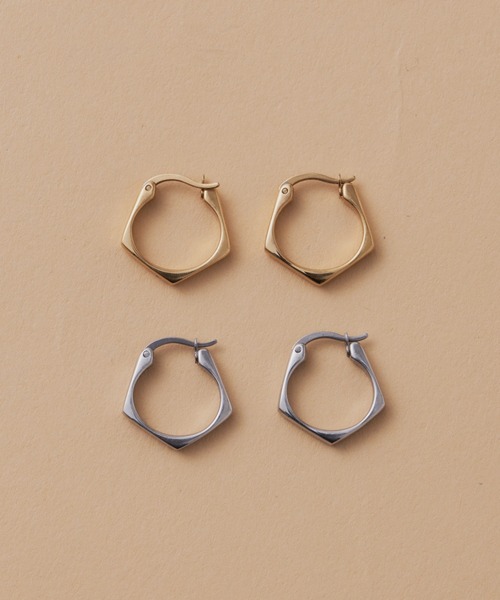 muku(ムク)の「金属アレルギー対応 ペンタゴン型ピアス(両耳用)/サージカルステンレス(ピアス(両耳用)・レディース・シルバー/ゴールド・FREE)」の13枚目の写真