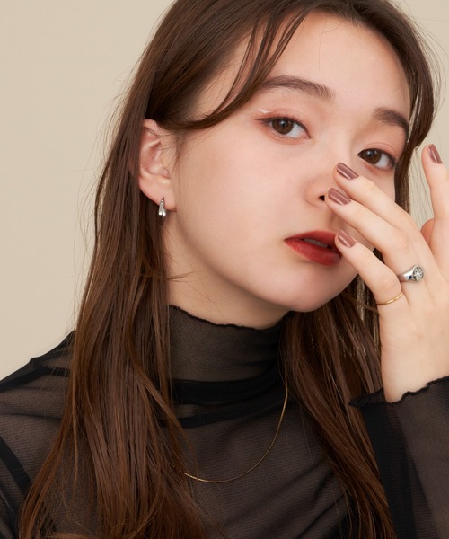 muku(ムク)の「金属アレルギー対応 ペンタゴン型ピアス(両耳用)/サージカルステンレス(ピアス(両耳用)・レディース・シルバー/ゴールド・FREE)」の11枚目の写真