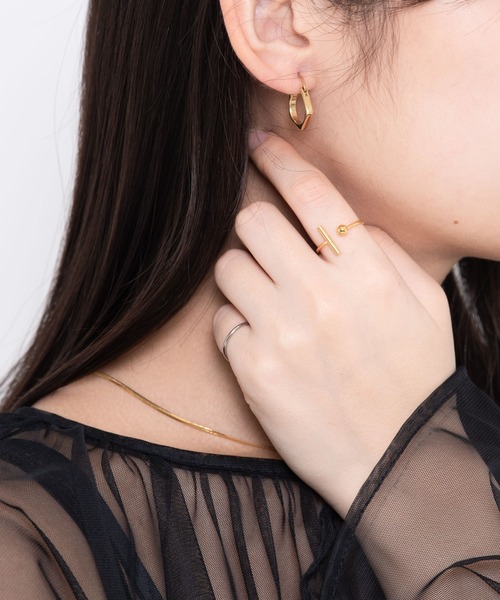 muku(ムク)の「金属アレルギー対応 ペンタゴン型ピアス(両耳用)/サージカルステンレス(ピアス(両耳用)・レディース・シルバー/ゴールド・FREE)」の19枚目の写真