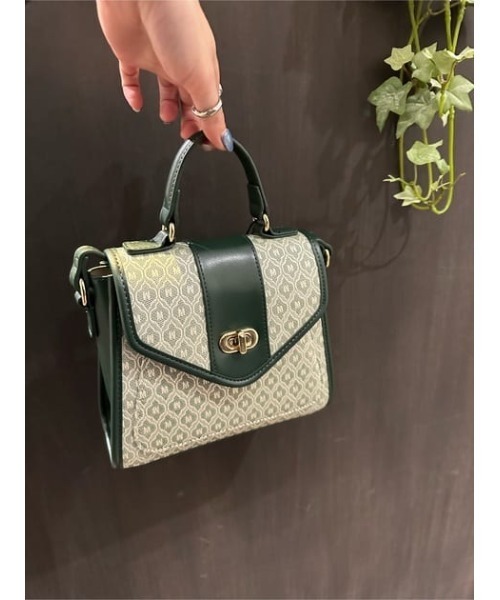 MOUSSY（マウジー）の「MONOGRAM MINI SHOULDER バッグ（ショルダーバッグ・レディース・ライトグリーン/ベージュ/ブラウン・FREE）」の4枚目の写真