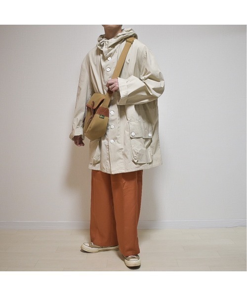 MinoriTY（マイノリティ）の「【MinoriTY】セミフレアシルエット カラースラックス パンツ メンズ 無地 秋服 夏服 ワイドパンツ（スラックス・メンズ・オレンジ/ブルー・M/L）」の13枚目の写真