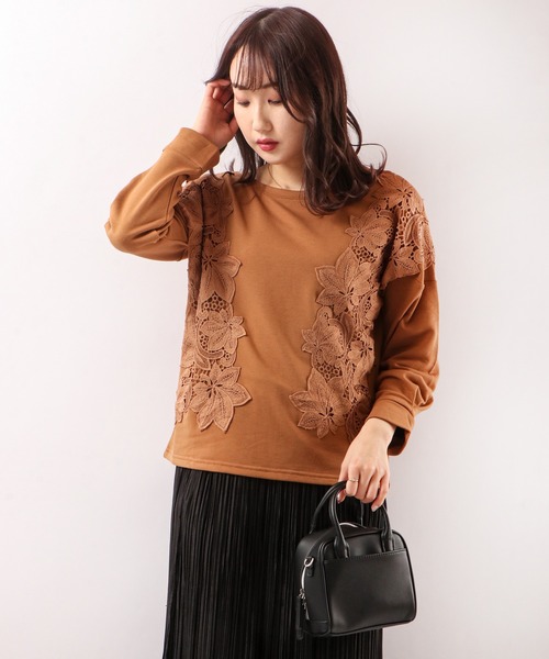 Anna Nicola(アンナニコラ)の「Anna Nicola 裏起毛レースプルオーバー(Tシャツ/カットソー・レディース・プラム/キャメル/ブラック・38)」の17枚目の写真
