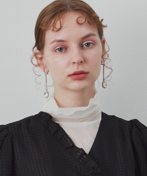 J1U by LA BELLE ETUDE（ジユウバイラベルエチュード）の「ビジュラインピアス（ピアス（両耳用）・レディース・シルバー・FREE）」の10枚目の写真