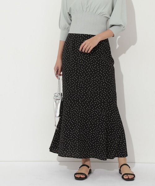 NATURAL BEAUTY BASIC（ナチュラルビューティーベーシック）の「ドットマーメイドスカート（スカート・レディース・ブラック系その他/グリーン系その他3・SMALL/MEDIUM）」の7枚目の写真