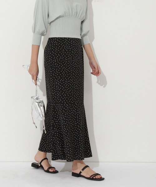 NATURAL BEAUTY BASIC（ナチュラルビューティーベーシック）の「ドットマーメイドスカート（スカート・レディース・ブラック系その他/グリーン系その他3・SMALL/MEDIUM）」の8枚目の写真