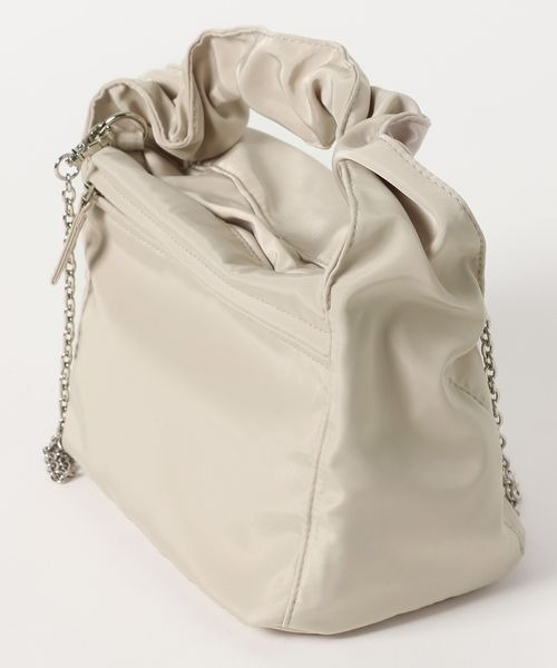 LOWRYS FARM（ローリーズファーム）の「クシュクシュハンドルＢＡＧ　268483（ショルダーバッグ・レディース・オフホワイト/ブラック/グリーン・FREE）」の15枚目の写真