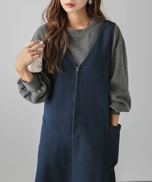 La-gemme(ラジェム)の「Vネックデニムワンピース(ワンピース・レディース・インディゴブルー/ブラック/オリーブ/ホワイト・M/L)」の7枚目の写真