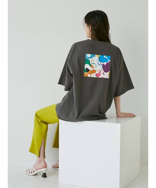 MURUA（ムルーア）の「【MURUA/Hiroki Nishiyama】COLORFUL WATER GIRL Tシャツ（Tシャツ/カットソー・レディース・ホワイト/ダークグレー・FREE）」の12枚目の写真