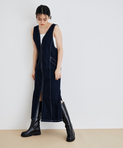 ADAM ET ROPE'(アダムエロペ)の「【WEB限定・晴雨兼用】トラックソールロングブーツ(ブーツ・レディース・カーキ/ブラック・25.0cm/24.5cm/23.5cm/22.5cm)」の16枚目の写真