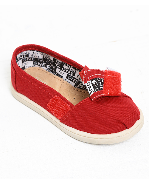 TOMS(トムス)の「TOMS / <KIDS>CLASSIC 13~16㎝(その他シューズ・キッズ・ネイビー/レッド・17/15 /16/13/14)」の9枚目の写真