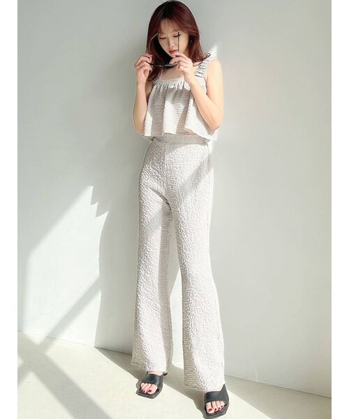 RESEXXY（リゼクシー）の「シャーリングパンツ【セットアップ着用可能】（その他パンツ・レディース・ホワイト/グレー/ブラック・FREE）」の4枚目の写真