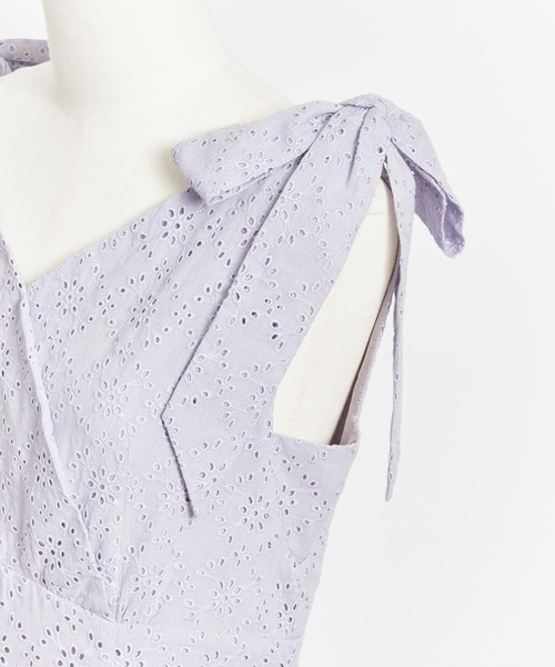 NOELA（ノエラ）の「肩リボン刺繍ワンピース（ワンピース・レディース・ブラック/オフホワイト/サックスブルー・S/M）」の22枚目の写真