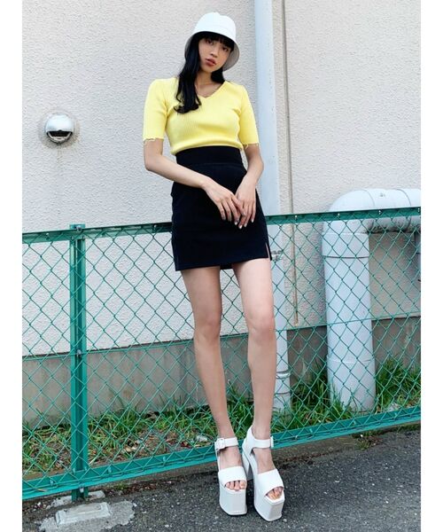 EMODA（エモダ）の「クラッシュショートリブニット（ニット/セーター・レディース・ホワイト/ブラック/イエロー/ブルー・FREE）」の8枚目の写真