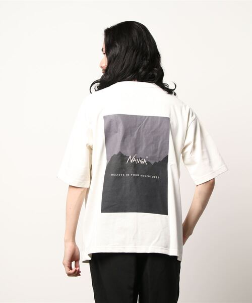 NANGA（ナンガ）の「別注NANGAバックプリントTシャツ（Tシャツ/カットソー・メンズ・ホワイト/ネイビー/カーキ・MEDIUM/LARGE）」の4枚目の写真