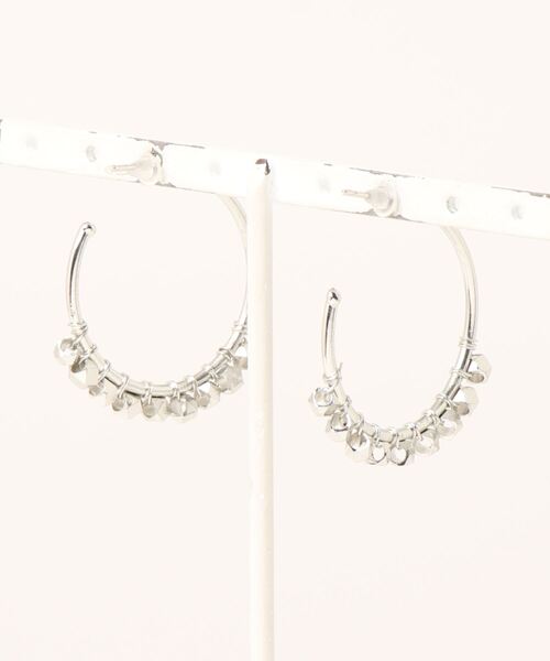 チャイハネ（チャイハネ）の「【チャイハネ】メタディフープピアス（ピアス（両耳用）・レディース・シルバー/ゴールド・FREE）」の4枚目の写真