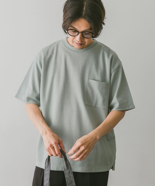 URBAN RESEARCH DOORS(アーバンリサーチドアーズ)の「ダブルフェイスショートスリーブTシャツ(Tシャツ/カットソー・メンズ・オフホワイト/ブラウン系その他/ネイビー/ブルー系その他・MEDIUM/LARGE)」の1枚目の写真