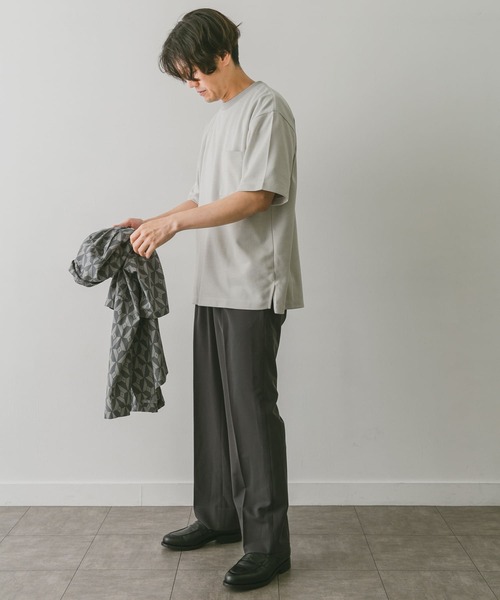 URBAN RESEARCH DOORS(アーバンリサーチドアーズ)の「ダブルフェイスショートスリーブTシャツ(Tシャツ/カットソー・メンズ・オフホワイト/ブラウン系その他/ネイビー/ブルー系その他・MEDIUM/LARGE)」の17枚目の写真
