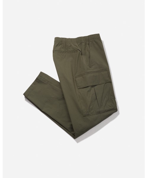 Saturdays NYC(サタデーズ ニューヨークシティ )の「Bosewell Cargo Pant(カーゴパンツ・メンズ・オリーブ/ブラック・X-SMALL/L/M/S/XL)」の7枚目の写真