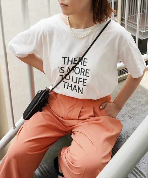 VENCEEXCHANGE(ヴァンスエクスチェンジ)の「フロントプリントロゴTシャツ(Tシャツ/カットソー・レディース・ホワイト/チャコールグレー/ライトブラウン/ライトベージュ・FREE)」の2枚目の写真