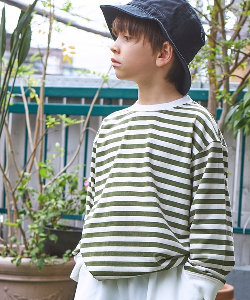 PAIRMANON STREET（ペアマノンストリート）の「【PAIRMANON STREET】マルチボーダーリブ付き長袖 Tシャツ（Tシャツ/カットソー・キッズ・ライトブルー/ブラウン系その他/グリーン系その他/ブルー系その他/イエロー系その他/バーガンディー/オレンジ系その他/ベージュ系その他2/グリーン系その他2/ブルー系その他2/ブルー系その他3/ブルー系その他4/ブラック×ホワイト/パープル系その他/ホワイト系その他/グレー系その他/グリーン系その他3・90/100/110/120/130/140/150）」の6枚目の写真