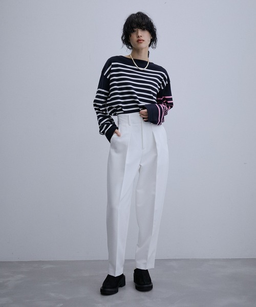 ADAM ET ROPE'（アダムエロペ）の「【サステナブル】バナナコクーンシルエットパンツ（スラックス・レディース・サックスブルー/ホワイト/ブラック・38/36）」の5枚目の写真