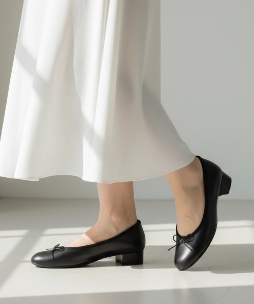 Launa lea ballet(ラウナレア バレエ)の「【レイン対応】RainyDay ラウンドトゥヒールバレエシューズ゙(RB5001A)(バレエシューズ・レディース・ブラック/シルバー/ベージュ・23.5cm/23.0cm/24.0cm/25.0cm/24.5cm/22.0cm/26.0cm/22.5cm/25.5cm/21.5cm)」の5枚目の写真