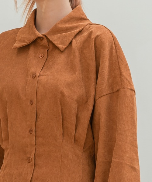 UNE MANSION（ユヌマンション）の「コーデュロイミディカラーワンピース（シャツワンピース・レディース・ネイビー/ブラウン・FREE）」の13枚目の写真