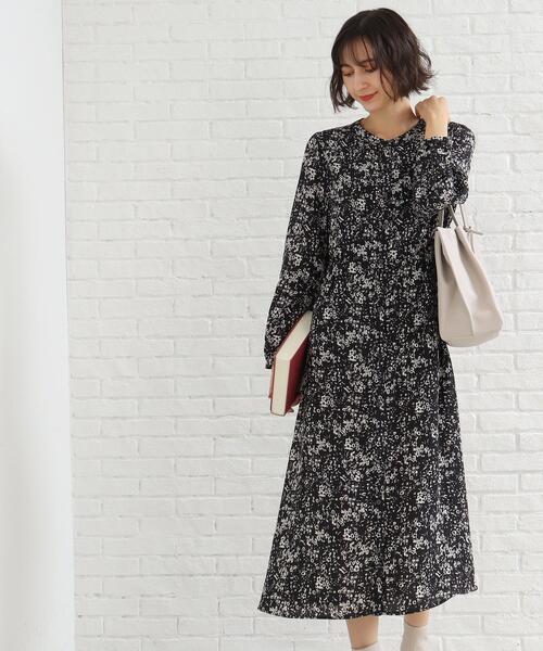 SHOO・LA・RUE（シューラルー）の「◆【レトロな小紋柄・小花柄】バンドカラーワンピース（ワンピース・レディース・ブラウン系1/ブラック系6/ダークグリーン系/ダークブラウン系6・02/03/04）」の20枚目の写真