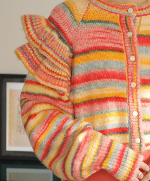 mag.by c（マグバイシー）の「(mag.by c)マルチボーダークロップドカーデ（カーディガン/ボレロ・レディース・ベージュ/ピンク・ONE SIZE）」の10枚目の写真