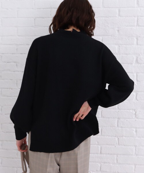 SHOO・LA・RUE（シューラルー）の「◆シンプルなデザインで着回し力抜群！ウール混ハイネック ニット（ニット/セーター・レディース・イエロー/ライトグレー/ピンク系/ブラック/ホワイト系/ブルー・00）」の17枚目の写真