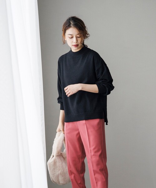 SHOO・LA・RUE（シューラルー）の「◆シンプルなデザインで着回し力抜群！ウール混ハイネック ニット（ニット/セーター・レディース・イエロー/ライトグレー/ピンク系/ブラック/ホワイト系/ブルー・00）」の21枚目の写真