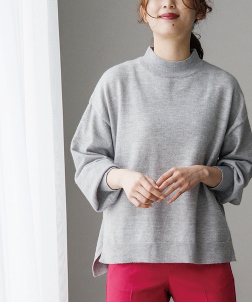 SHOO・LA・RUE（シューラルー）の「◆シンプルなデザインで着回し力抜群！ウール混ハイネック ニット（ニット/セーター・レディース・イエロー/ライトグレー/ピンク系/ブラック/ホワイト系/ブルー・00）」の3枚目の写真