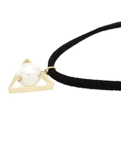WEGO（ウィゴー）の「WEGO/パールトライアングルチョーカー（ネックレス・レディース・ゴールド・FREE）」の3枚目の写真