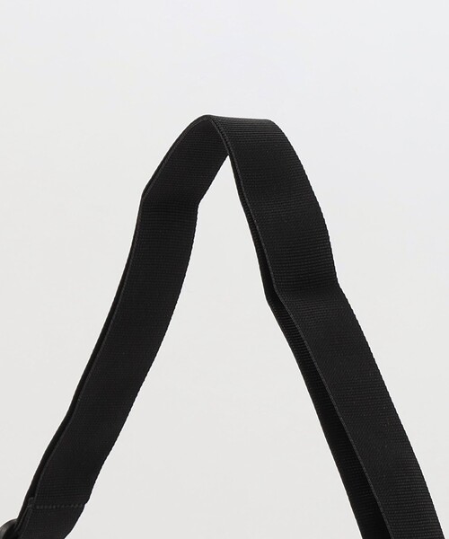 MEI(メイ)の「【別注】<MEI>EX メッセンジャーバッグ / TOMICA / キッズ(メッセンジャーバッグ・キッズ・ブラック/ネイビー・FREE)」の4枚目の写真