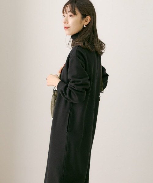 URBAN RESEARCH Sonny Label（アーバンリサーチサニーレーベル）の「裏起毛スウェットタートルワンピース（ワンピース・レディース・ブラック/ネイビー/ブラウン・FREE）」の6枚目の写真
